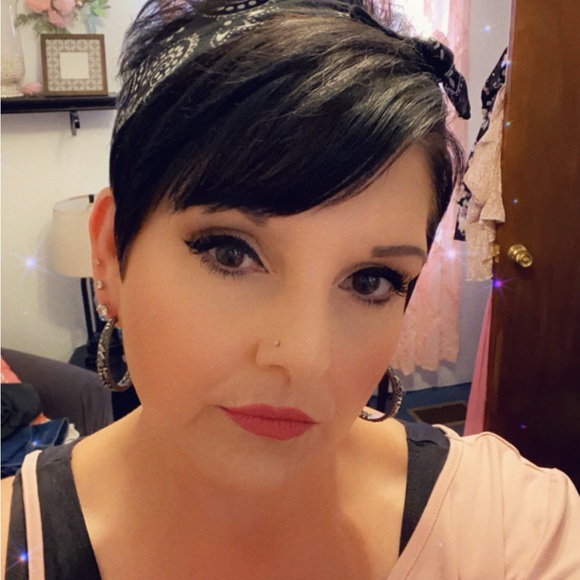 Live Show Notification ♥️ - Picture 10 of 12